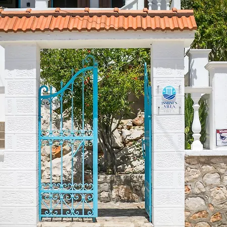 Isminis Villa Chalki Town