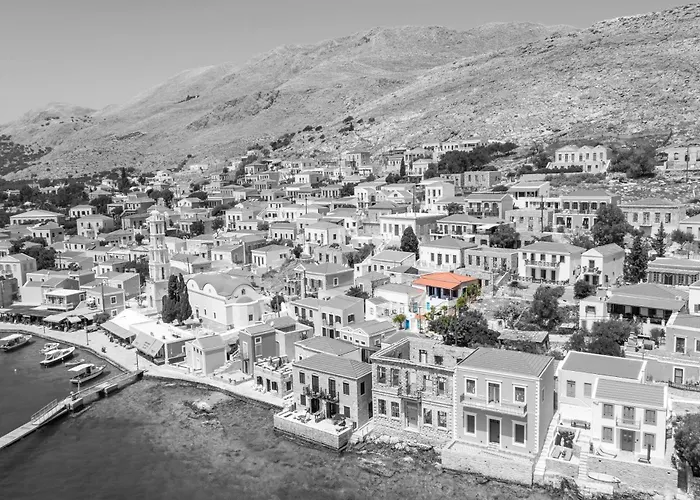 Villa Isminis Chalki Town