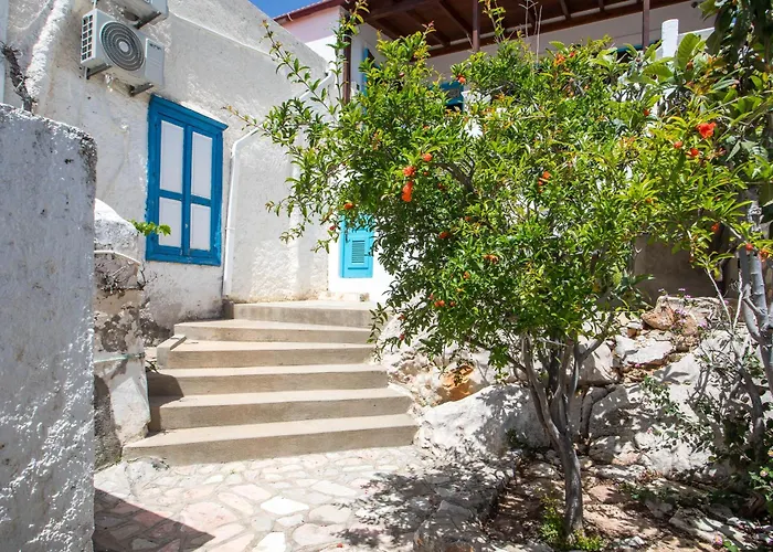 Villa Isminis Chalki Town