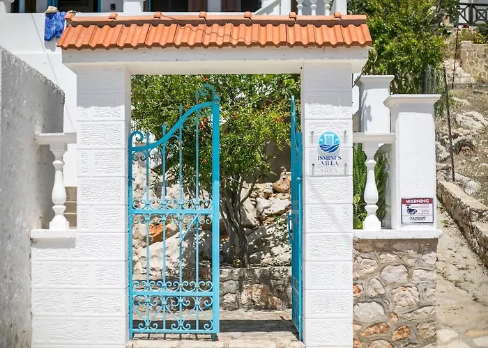 Isminis Villa Chalki Town